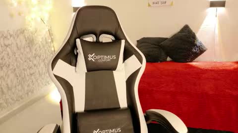 Snapshot of hanna_brownsxy chatting on 02.23.26 hanna_brownsxy online show from 02.23.26