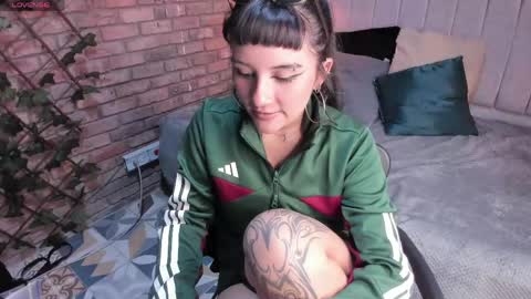 Hanna clark online show from 05.11.26
