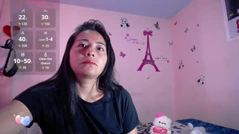 Snapshot of hanna_girl21 chatting on 10.22.25 HANNA online show from 10.22.25