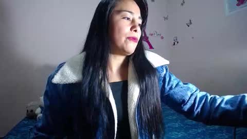 Snapshot of hanna_girl21 chatting on 11.20.25 HANNA online show from 11.20.25