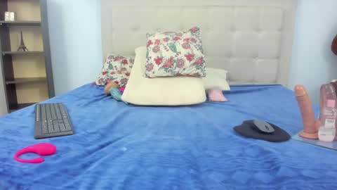 hanna_hornyx20 online show from 05.15.26