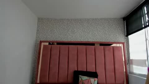 Snapshot of hanna_lee__ chatting on 10.09.25 H A N N A online show from 10.09.25