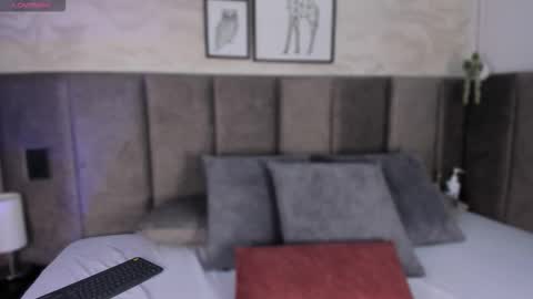 Snapshot of hannaa_doll chatting on 11.23.25 Hanna online show from 11.23.25