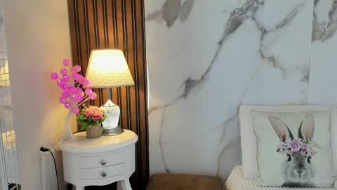 Hannahill69 online show from 02.13.25