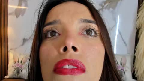 Hannahill69 online show from 02.24.25