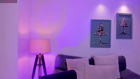 HANNAH J online show from 12.22.25