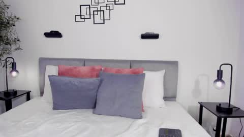 Hanna Os online show from 04.09.26