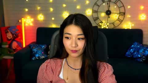 Snapshot of hannarosie chatting on 01.12.25 hannarosie online show from 01.12.25