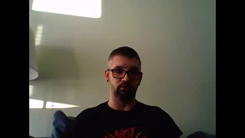 Snapshot of hannasekar chatting on 11.19.25 hannasekar online show from 11.19.25