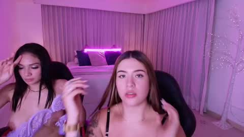 Snapshot of hannaydanna chatting on 02.23.25 Hanna Danna online show from 02.23.25