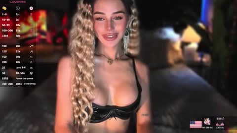 hanny113826 online show from 11.15.25