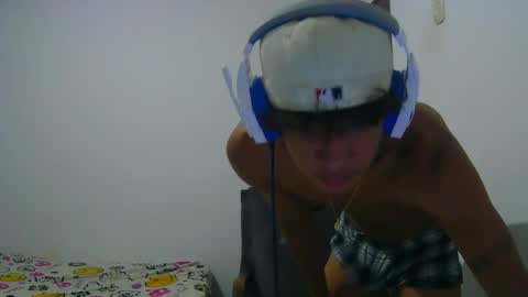 Snapshot of hansel_take chatting on 05.08.26 hansel_take online show from 05.08.26