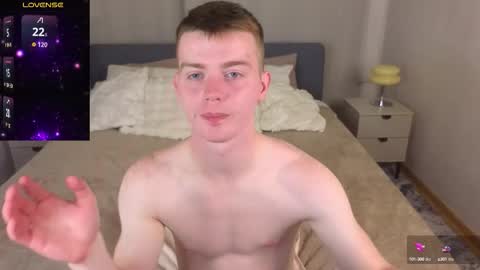 Snapshot of happy_de1mos chatting on 09.27.25 Jack online show from 09.27.25