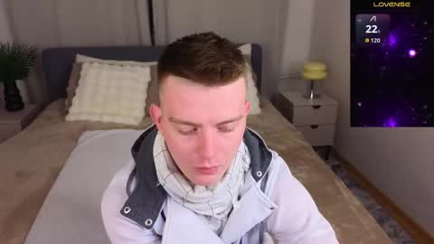 Snapshot of happy_de1mos chatting on 09.30.25 Jack online show from 09.30.25