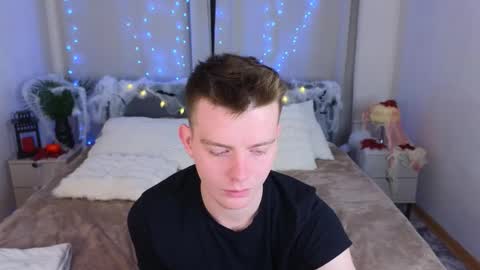 Snapshot of happy_de1mos chatting on 10.23.25 Jack online show from 10.23.25