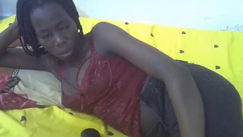 Snapshot of happy_kienyeji chatting on 10.14.25 happy_kienyeji online show from 10.14.25