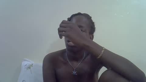 Snapshot of happy_kienyeji chatting on 01.08.26 happy_kienyeji online show from 01.08.26