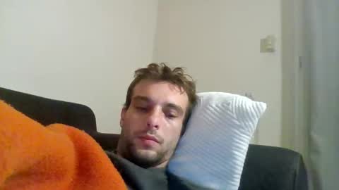 Snapshot of happyfunnyboy79 chatting on 05.21.26 happyfunnyboy79 online show from 05.21.26