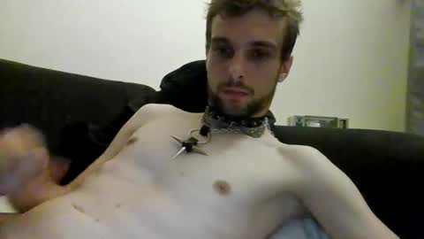 Snapshot of happyfunnyboy79 chatting on 05.27.26 happyfunnyboy79 online show from 05.27.26
