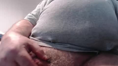 Snapshot of happymcnasty chatting on 10.29.25 happymcnasty online show from 10.29.25