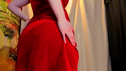 Snapshot of happymiracle chatting on 02.10.25 happymiracle online show from 02.10.25