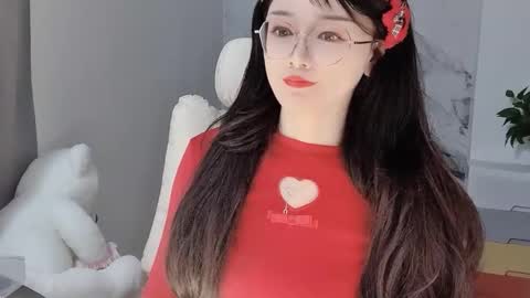 Daisy online show from 02.13.25