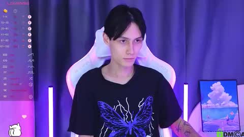 Mark online show from 10.27.25