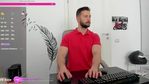 Snapshot of hard_chriss chatting on 05.06.26 Hard Cock online show from 05.06.26