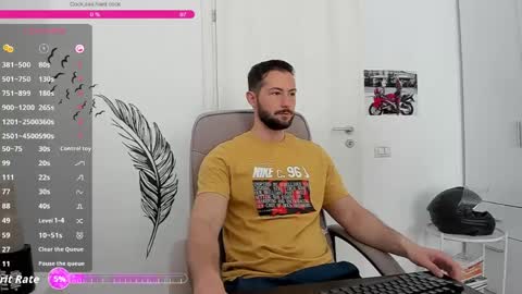 Snapshot of hard_chriss chatting on 05.19.26 Hard Cock online show from 05.19.26