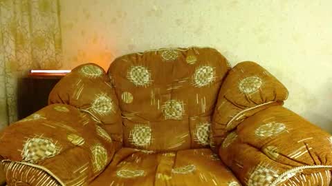 Valentino Hard online show from 10.10.25