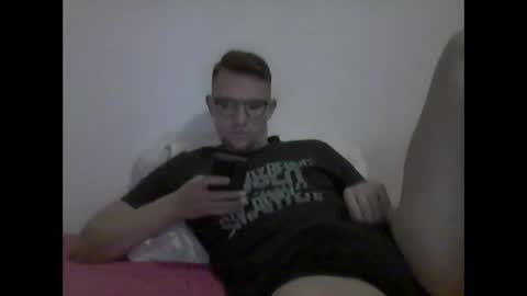 hardboylovemilfmoom online show from 06.02.26