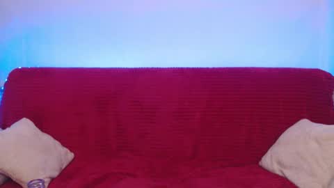 Emily online show from 11.04.25