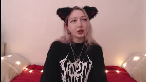 Snapshot of hardcore_x chatting on 02.20.26 Emily online show from 02.20.26