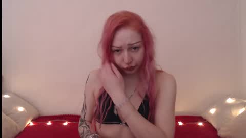 Snapshot of hardcore_x chatting on 02.21.26 Emily online show from 02.21.26