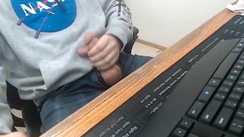 Snapshot of hardcumcanadian chatting on 04.15.26 hardcumcanadian online show from 04.15.26