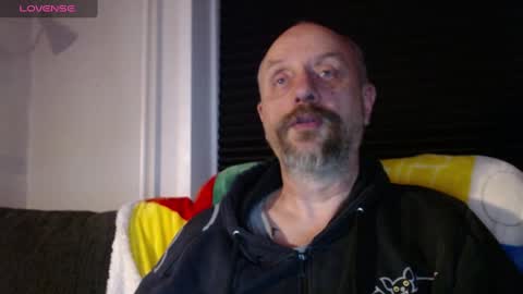 Snapshot of hardmrlazy chatting on 12.29.24 MrLazy online show from 12.29.24