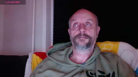 Snapshot of hardmrlazy chatting on 12.30.24 MrLazy online show from 12.30.24