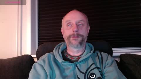 Snapshot of hardmrlazy chatting on 02.24.25 MrLazy online show from 02.24.25