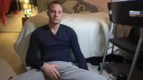 Snapshot of hardnstyle chatting on 11.15.25 HARD AND STYLE online show from 11.15.25