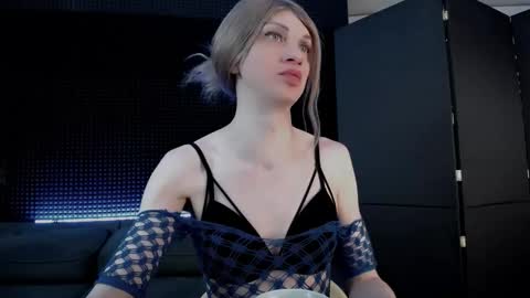 Miss Hardy online show from 11.03.25