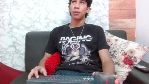 Snapshot of haresandpame_mds chatting on 01.23.25 Hares online show from 01.23.25