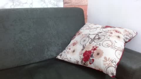 Snapshot of haresandpame_mds chatting on 02.02.25 Hares online show from 02.02.25