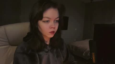 Snapshot of haribo_asmr chatting on 10.06.25 Miss Hari online show from 10.06.25