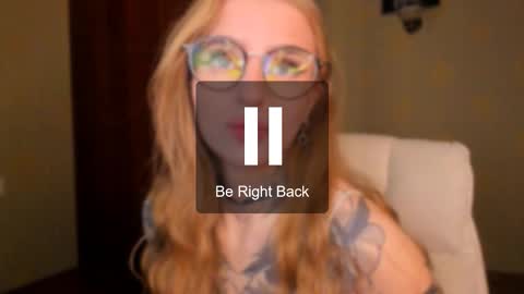 Snapshot of harley_kimm chatting on 11.15.25 Julia online show from 11.15.25