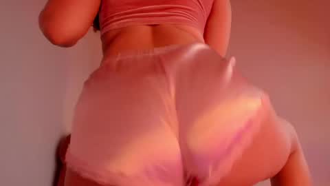 Snapshot of harley_red chatting on 12.29.24 Annie online show from 12.29.24