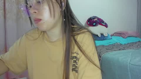 Snapshot of harleynapier chatting on 04.29.26 Natii online show from 04.29.26