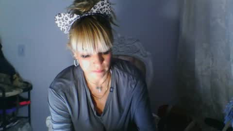 Snapshot of harly_queen77 chatting on 05.29.26 Harly online show from 05.29.26