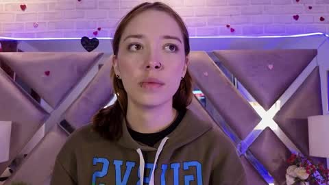 Snapshot of harperwest_ chatting on 06.06.26 Harper online show from 06.06.26