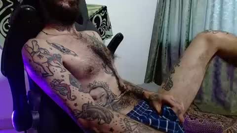Snapshot of harry_reems_ chatting on 06.19.26 OMAR online show from 06.19.26
