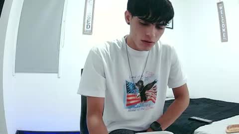 Snapshot of harrythomson1 chatting on 06.24.26 harry thomson online show from 06.24.26